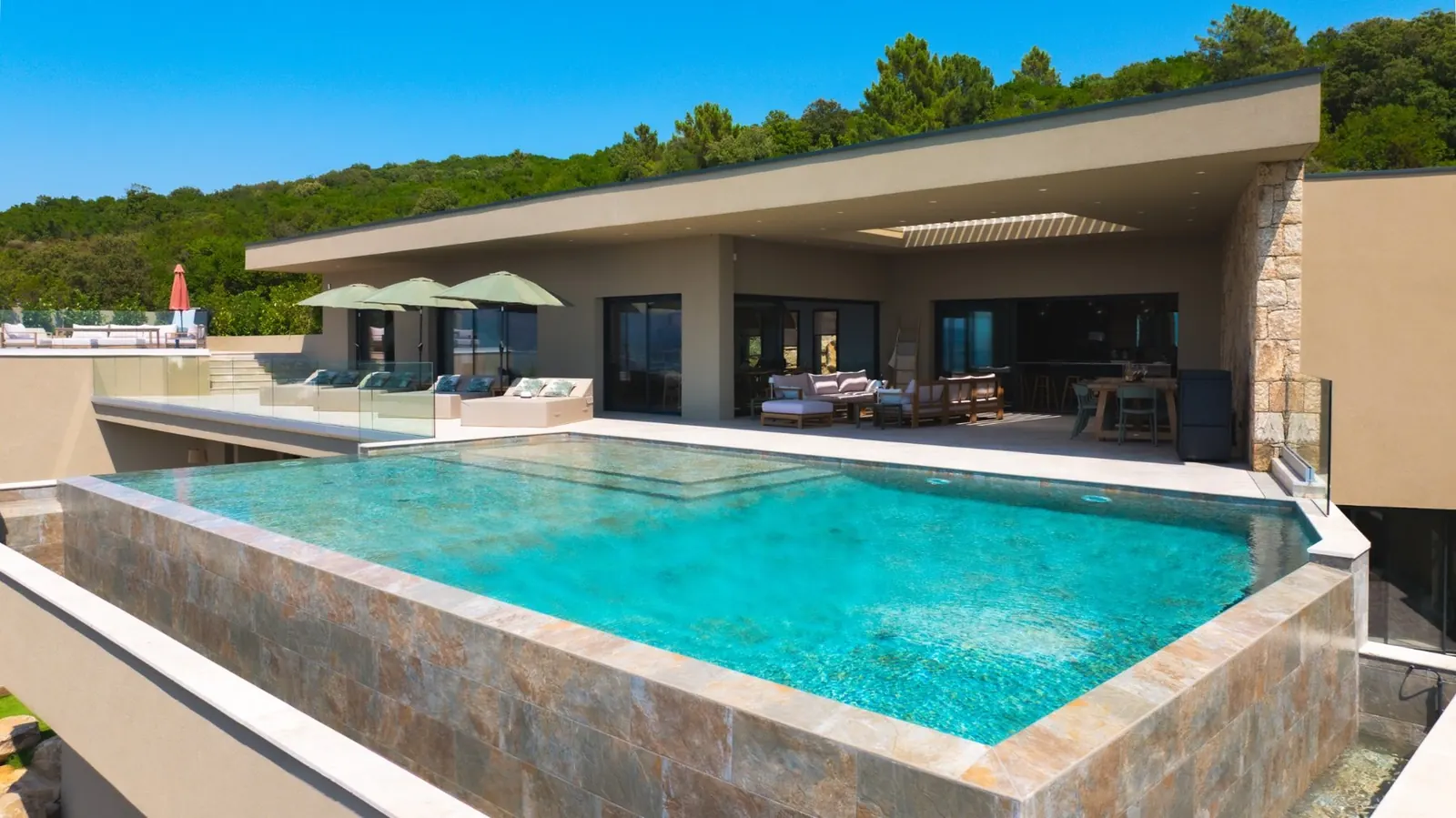 Villa A Pinnata, résidence privée en Corse du Sud